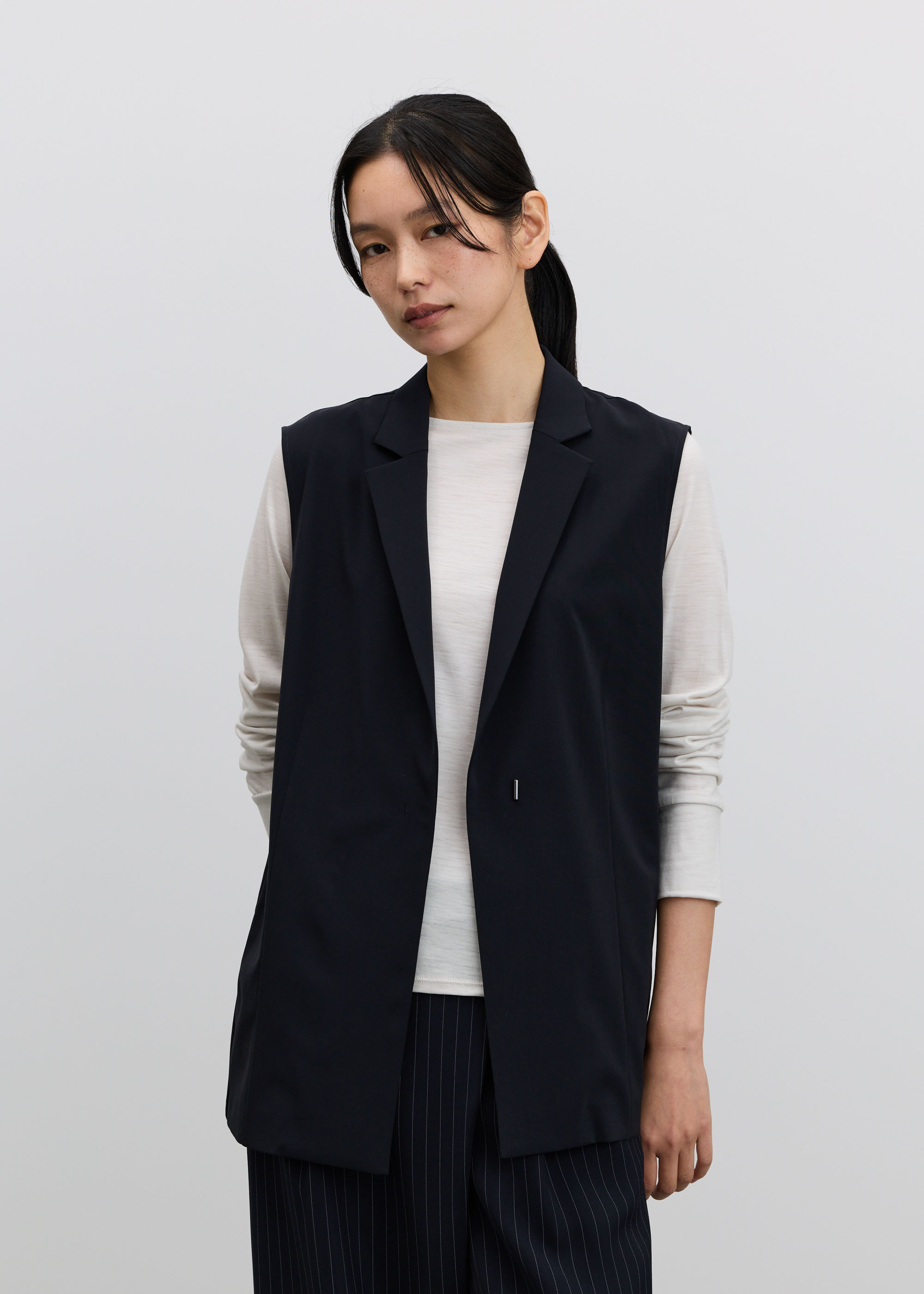 エアリーストレッチテーラードジレ - SOÉJU online store｜上質な大人